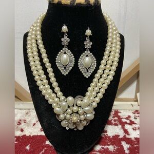 Vintage Triple Faux Pearl Pendant Necklace With Modern Coordinating Earrings